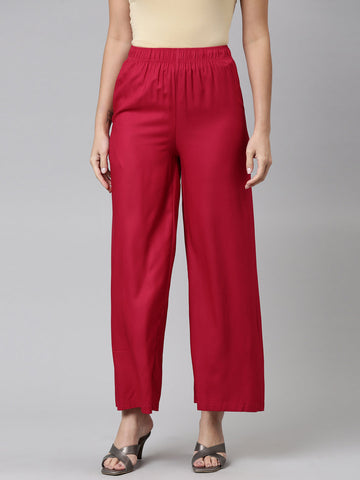 Women Solid Fuchsia Woven Viscose Mid Rise Basic Palazzos