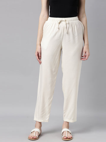 Women Solid Ecru Viscose Mid Rise Casual Pants