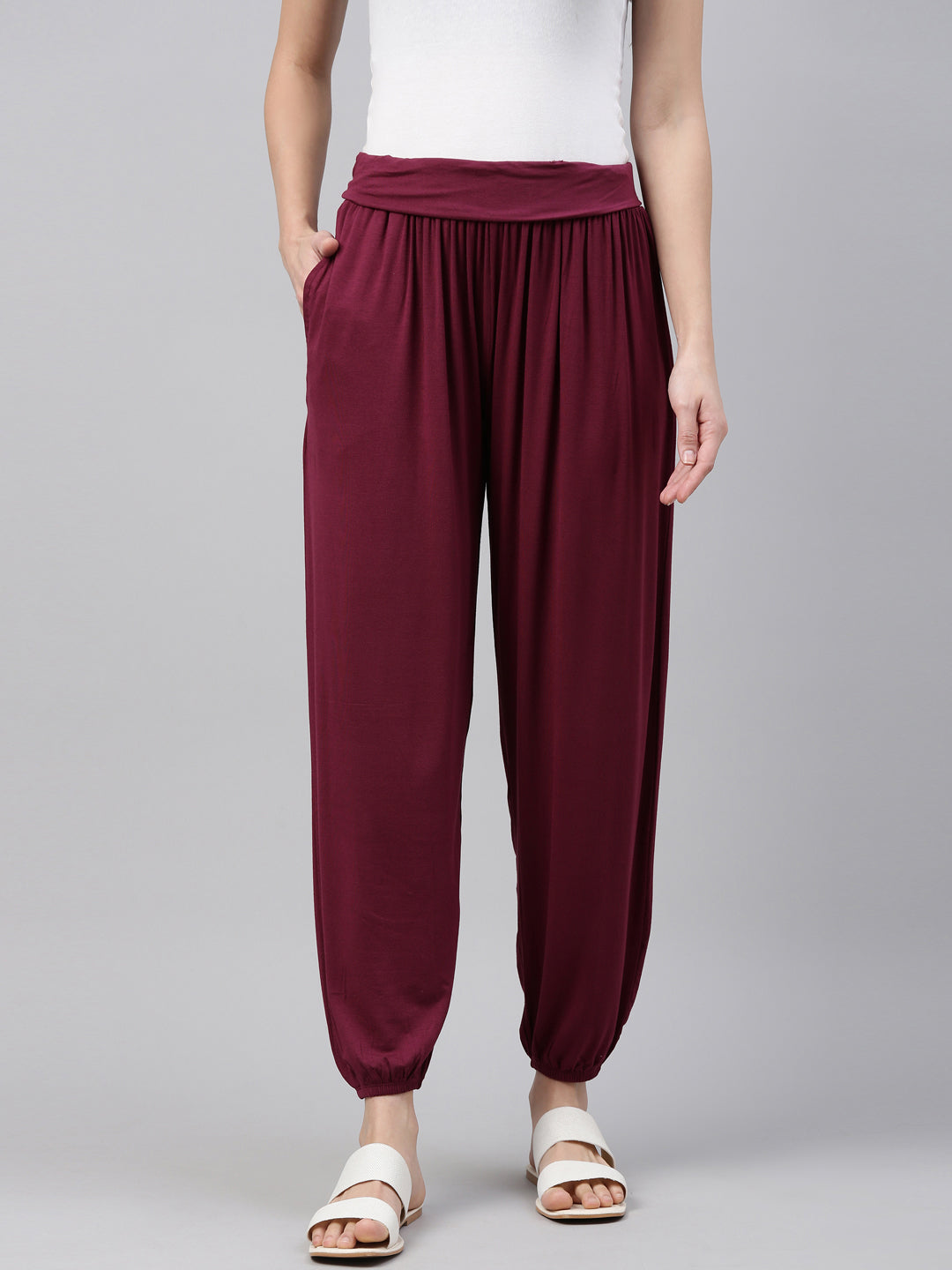 Women Solid Medium Violet Harem Pants