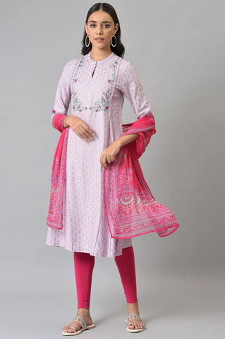 Light Purple Embroidered kurta With Pink Tights And Dupatta