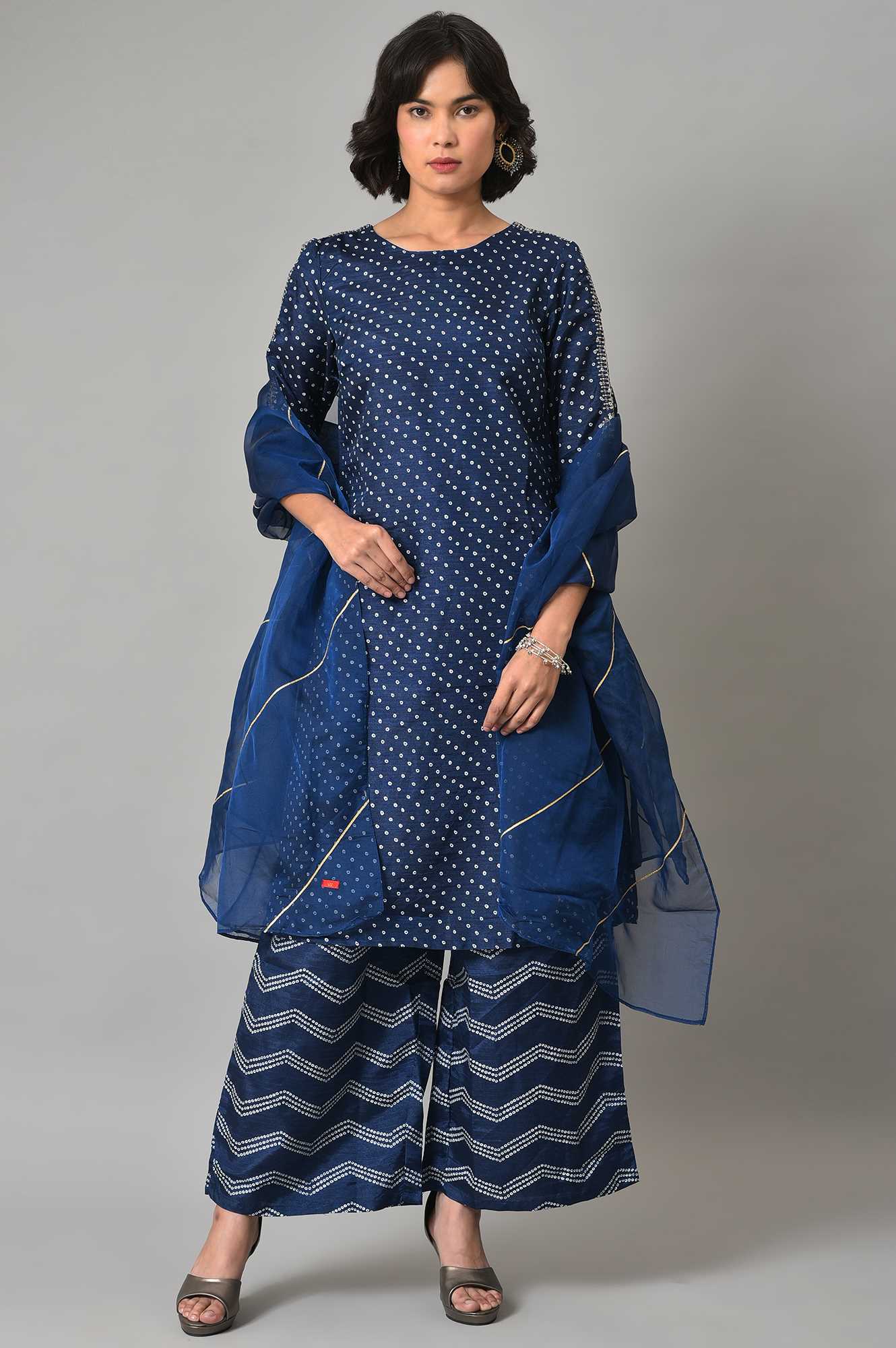 Blue Bandhani Printed kurta With Bandhani Pants And Organza Dupatta