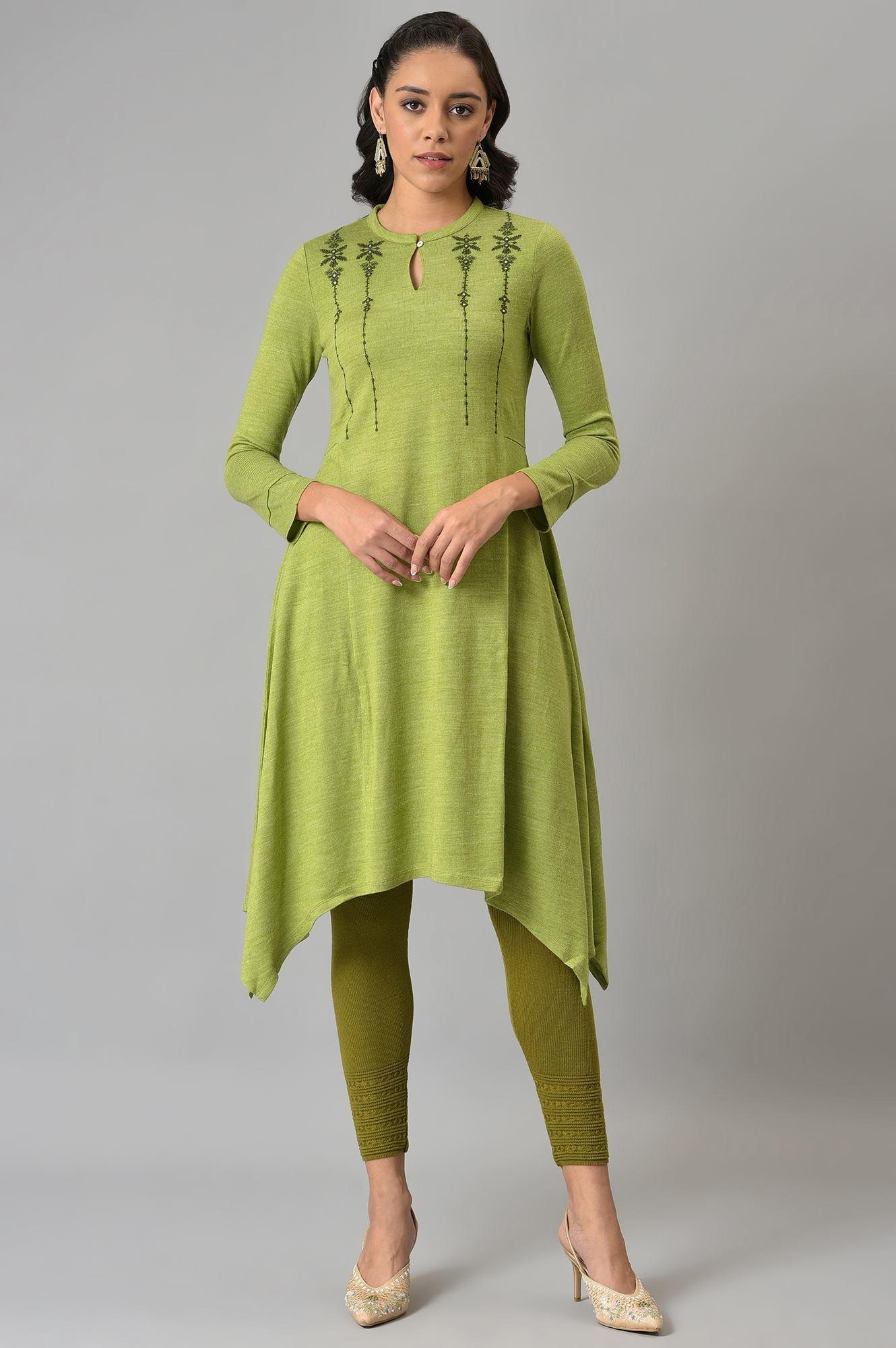 Green A-Line Embroidered Plus Size Winter Kurta