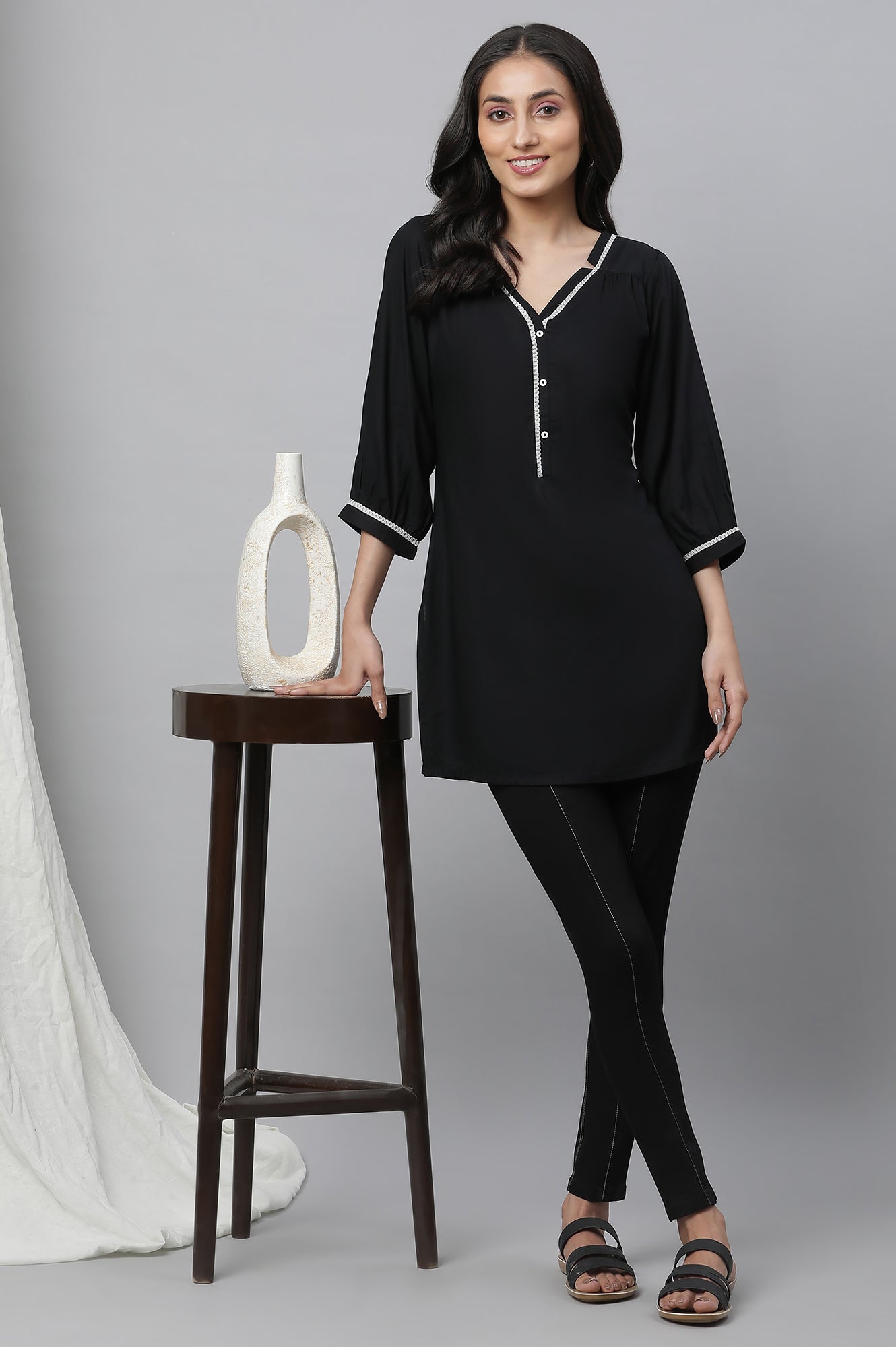 Black Solid Three-Quarter Sleeves V-Neck Rayon Kurti with Lace