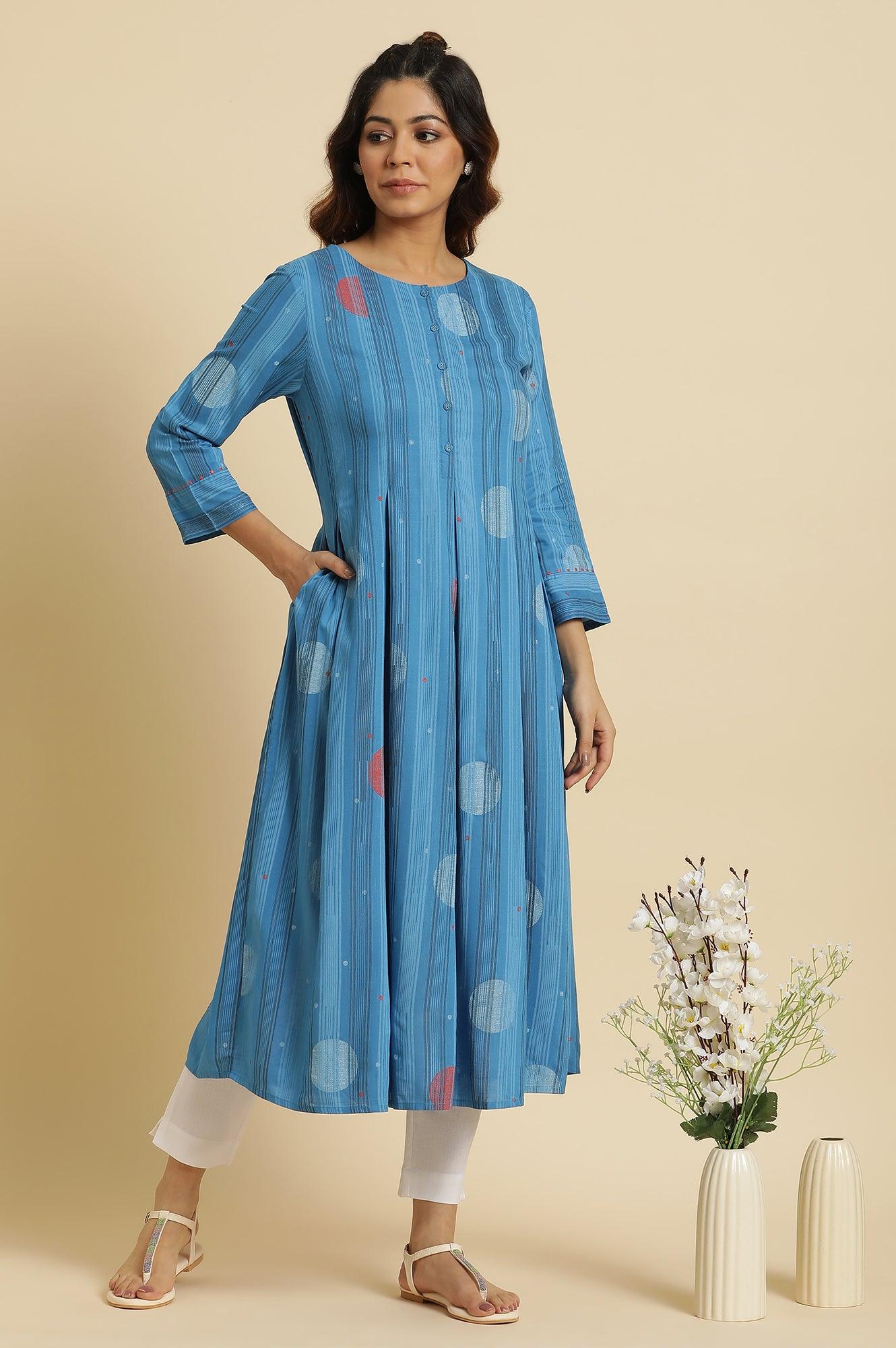 Blue Box Pleats Kurta With Kantha Details