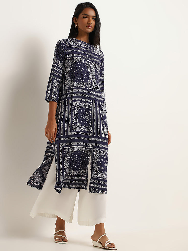 Utsa Navy Printed Straight Fit Kurta