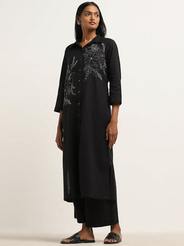 Utsa Black Floral Embroidered A-Line Cotton Blend Kurta