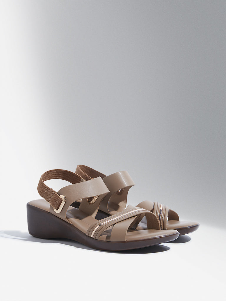 LUNA BLU Taupe Criss-Cross Strap Slingback Sandals