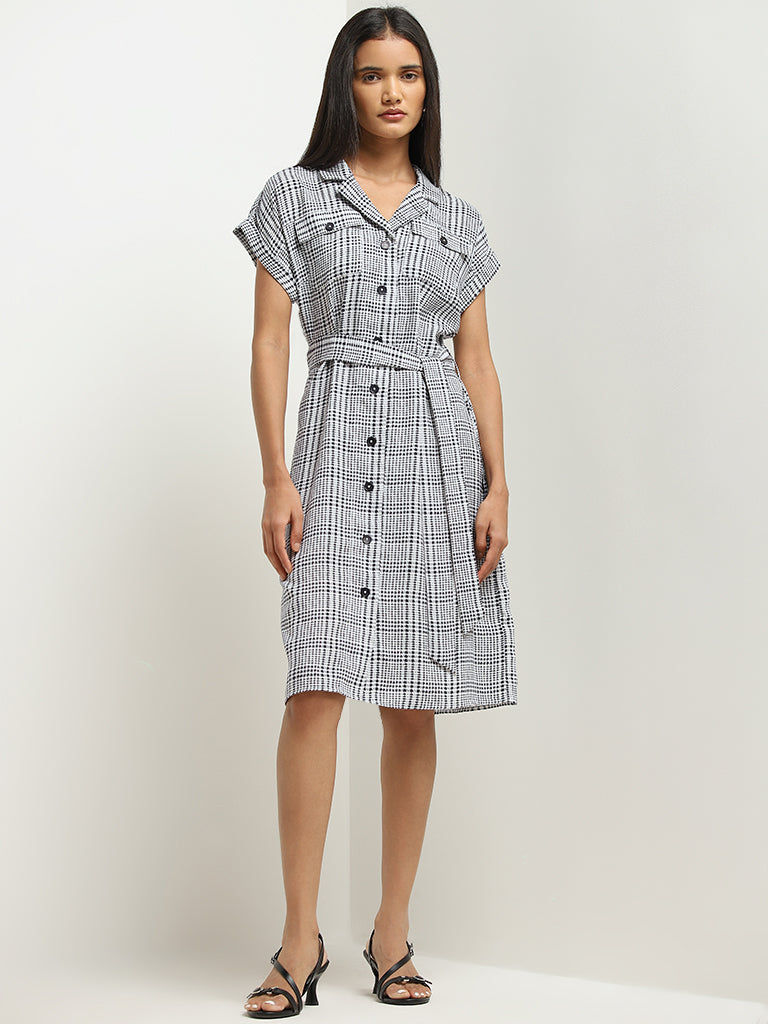 Wardrobe Ivory & Navy Houndstooth Shirt Dress with Belt