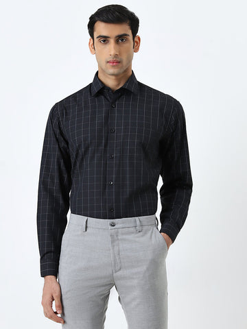 WES Formals Black Checkered Relaxed-Fit Shirt