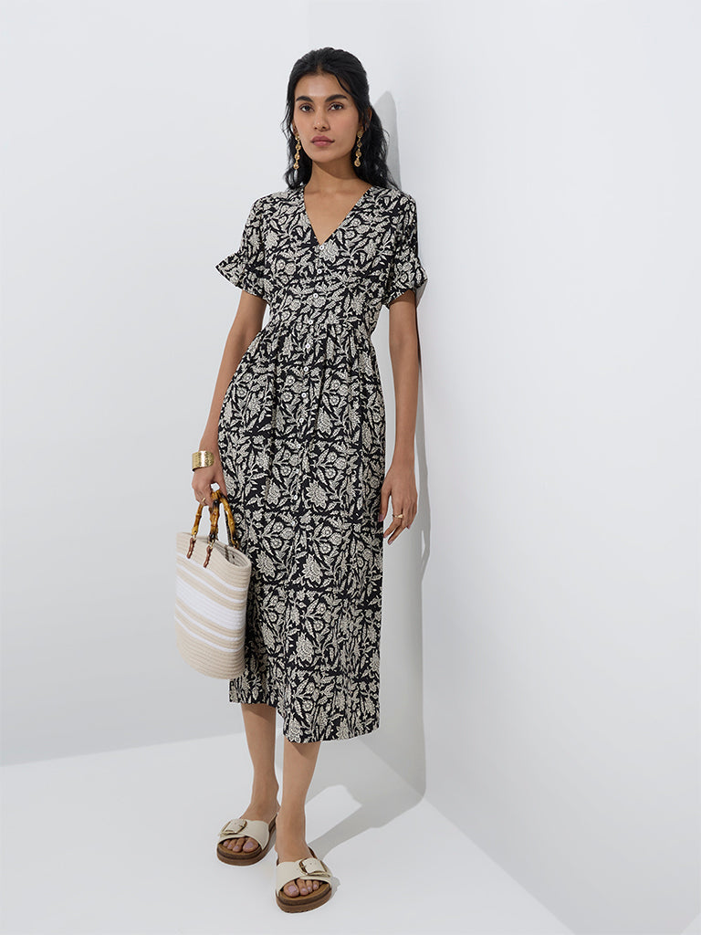 Bombay Paisley Black Botanical Design Cotton A-Line Dress