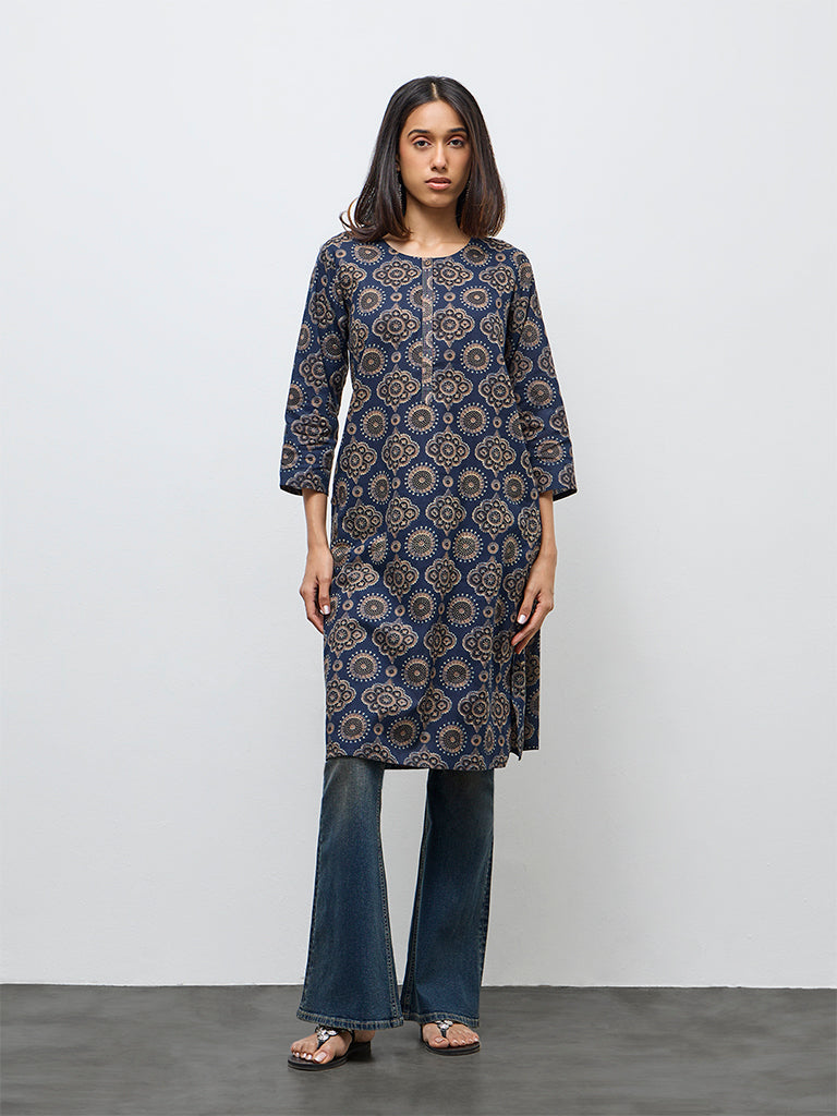 Utsa Indigo Printed Cotton Straight Kurta