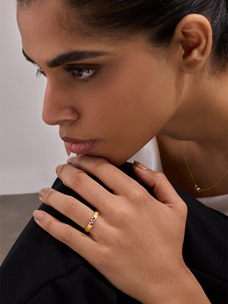 Yellow Lab Diamond Stardust Ring