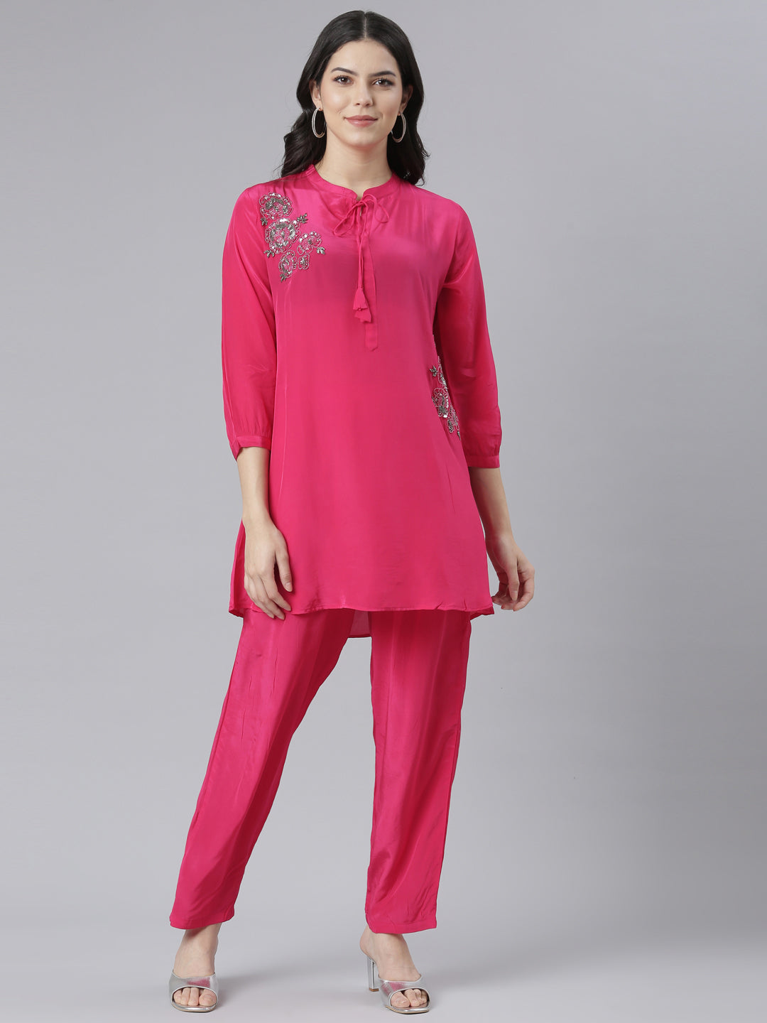 Neeru's Pink Regular Straight Solid Kurta And Trousers