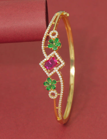 Designer Zirconia Flower Bracelet