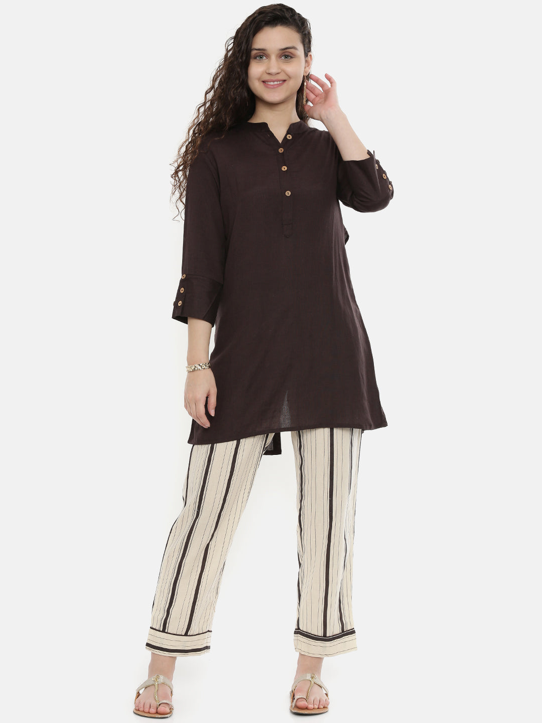 Neeru's Brown Straight Kurti