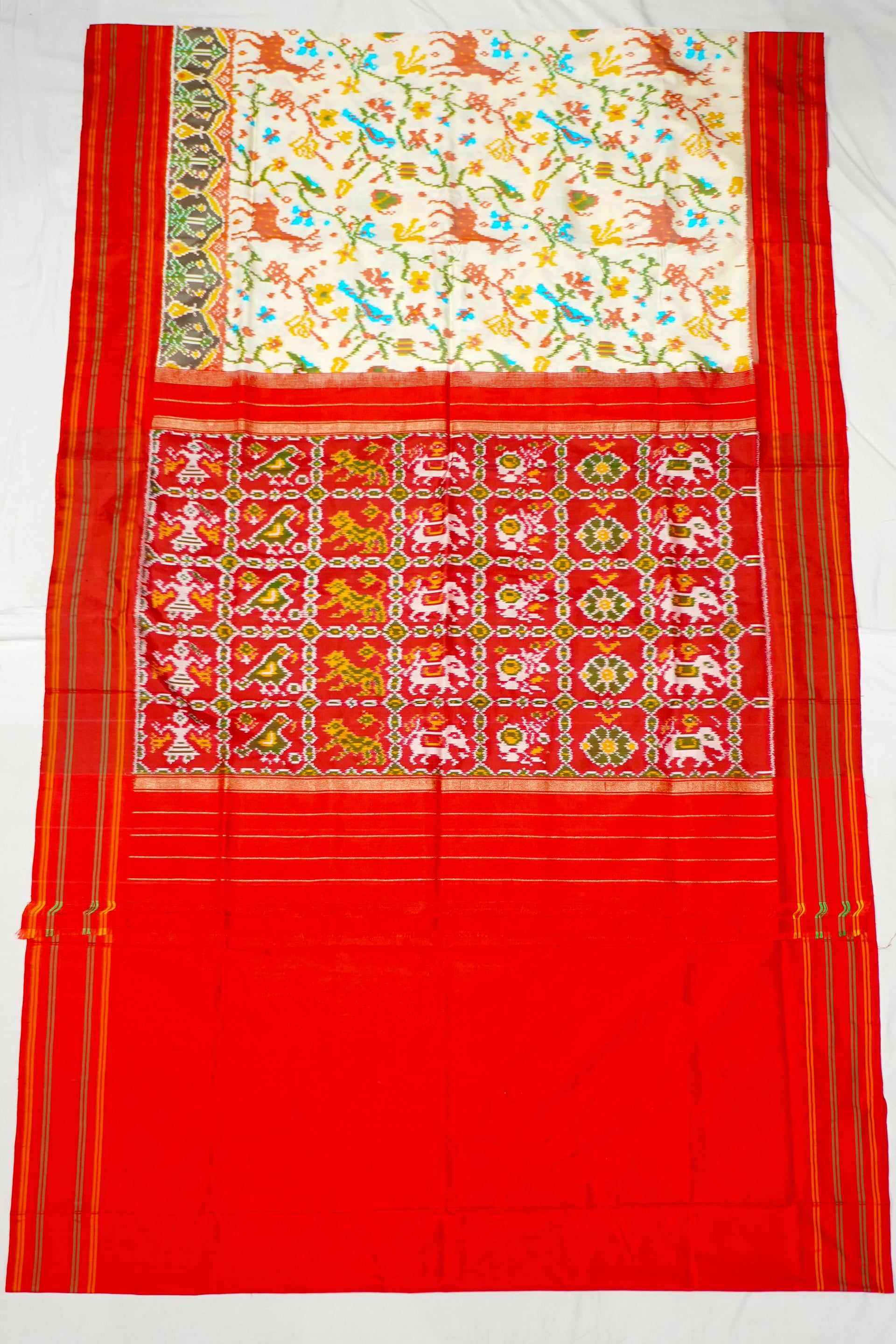 Cream Patola Handloom Saree With Multicolor Border