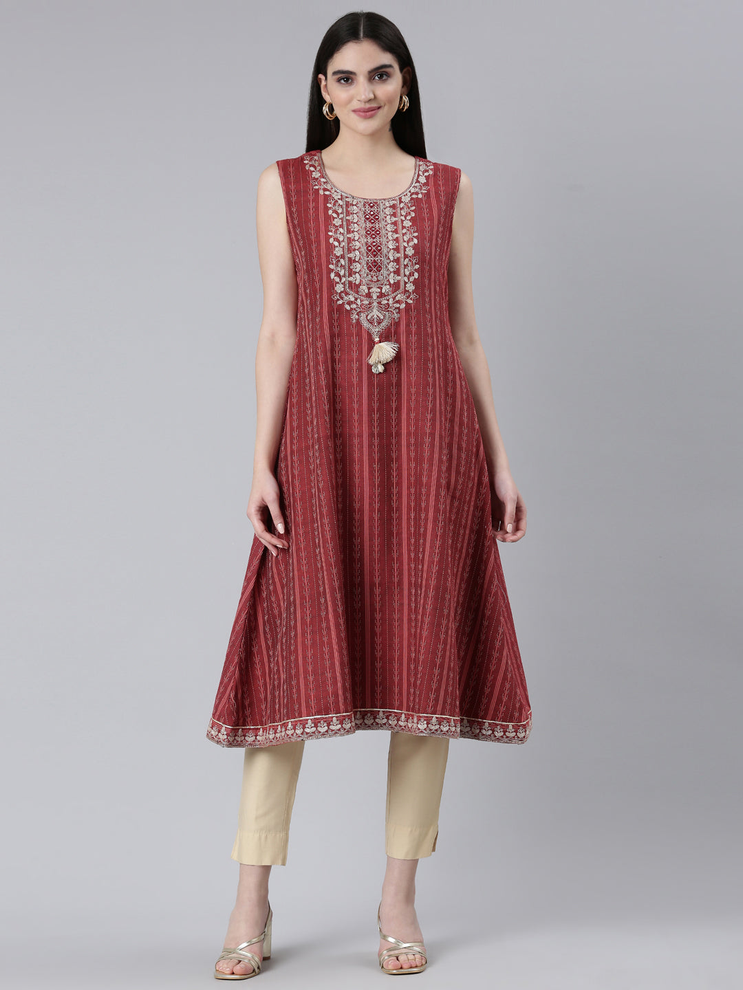 Neeru's Maroon Regular A-Line Printed Kurtas