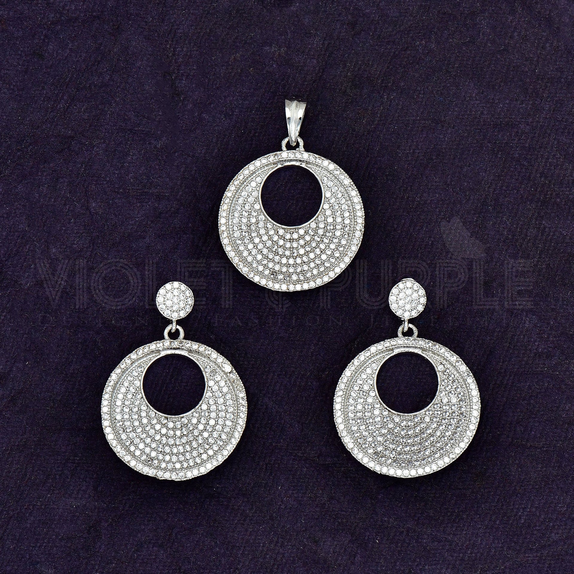 Dazzling White Zircon Pendant Set