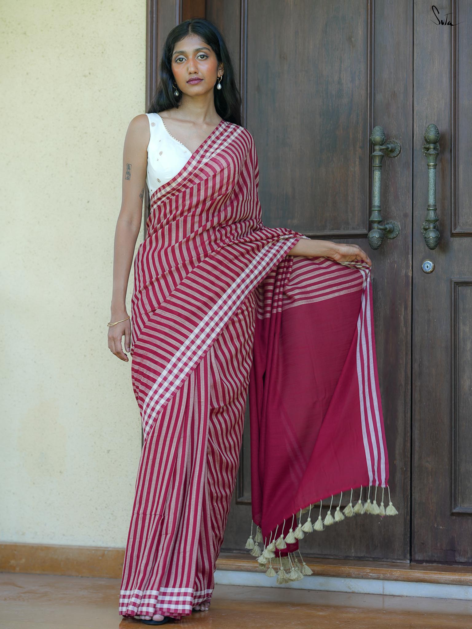 Aakriti Ke Alfaaz Saree