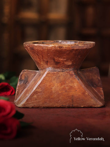 Wooden Bijani Candle Stand