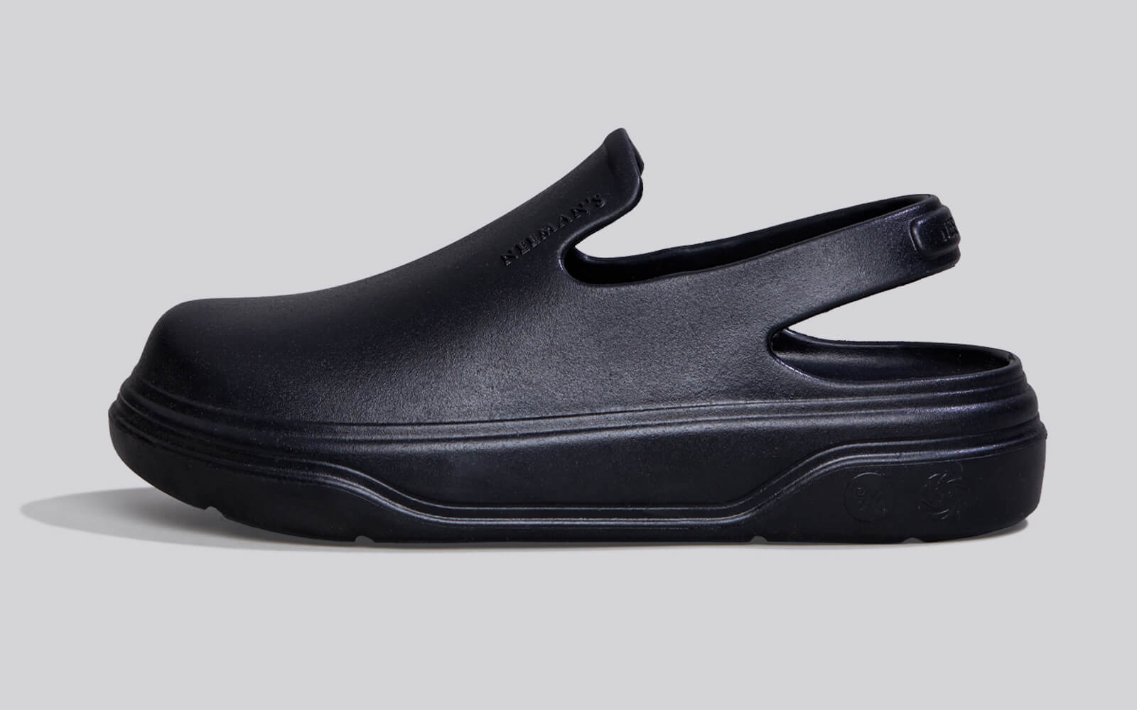 Cushers Clogs For Women : Black
