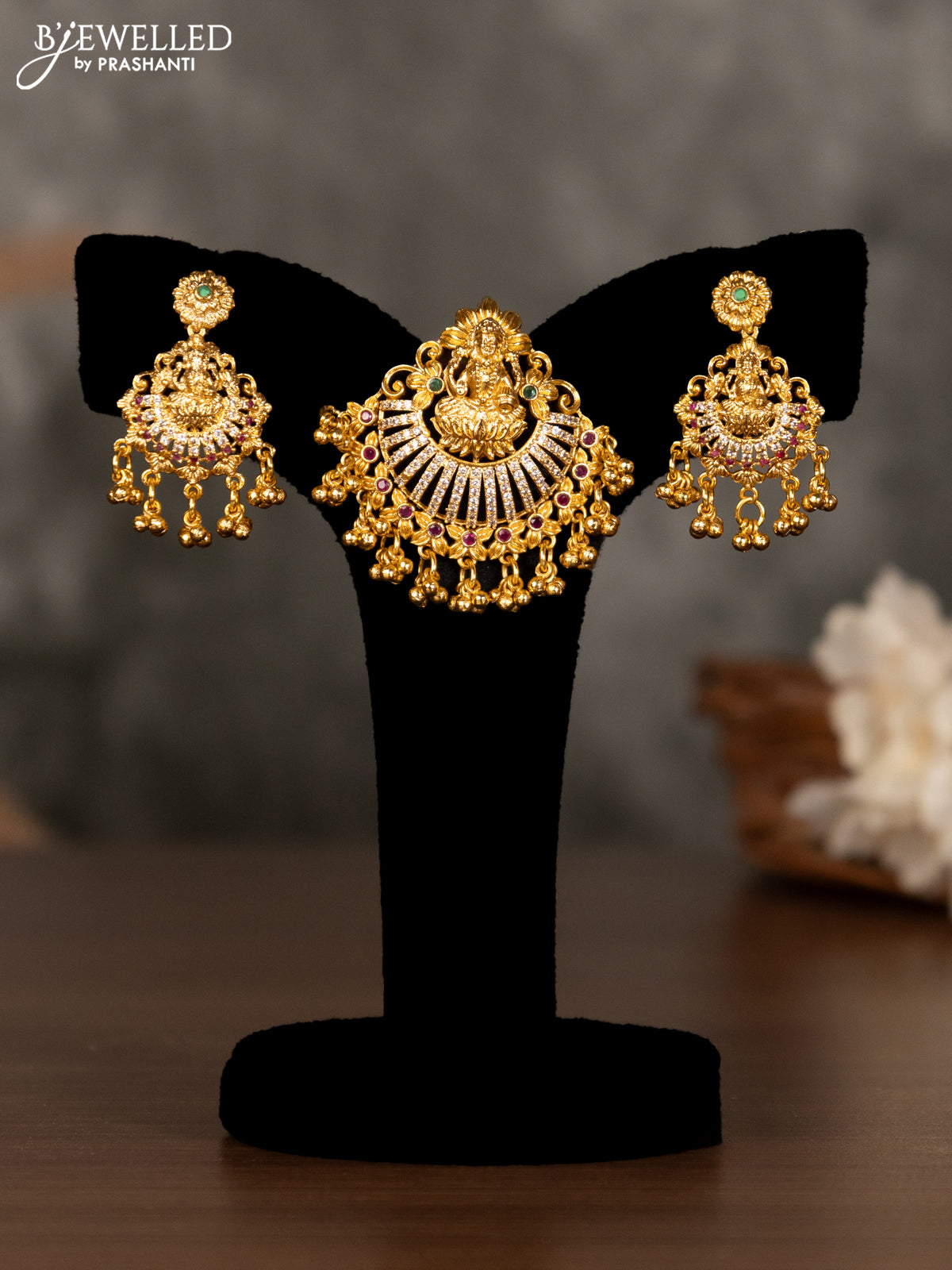 Antique pendant set lakshmi design with kemp & cz stones and golden beads hanging