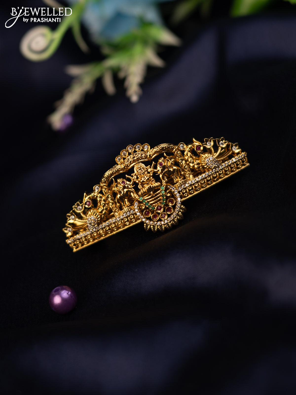 Antique hair clip medium size lakshmi design with kemp and cz stones
