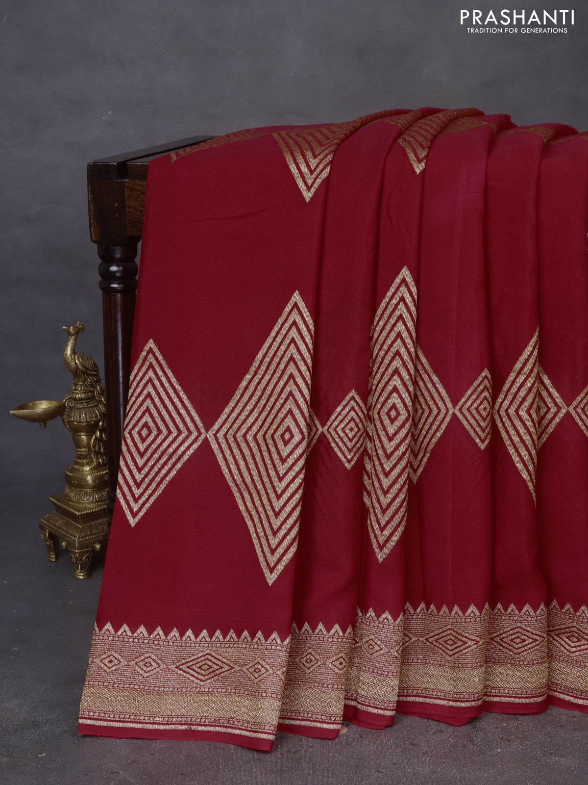 Banarasi crepe saree reddish pink with allover thread & zari geometric weaves and woven border