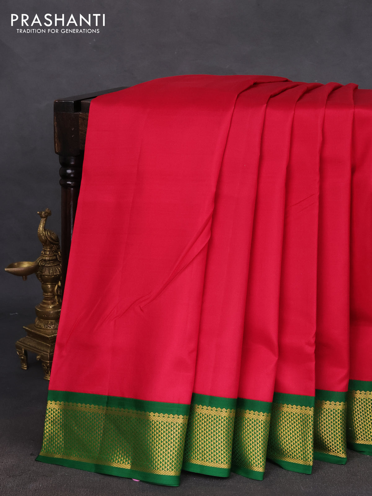 10 yards silk saree dark pink and green with plain body and zari woven korvai border