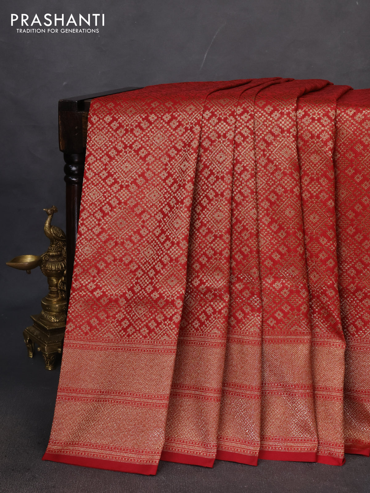 Banarasi semi katan saree maroon with allover thread & zari weaves and woven border