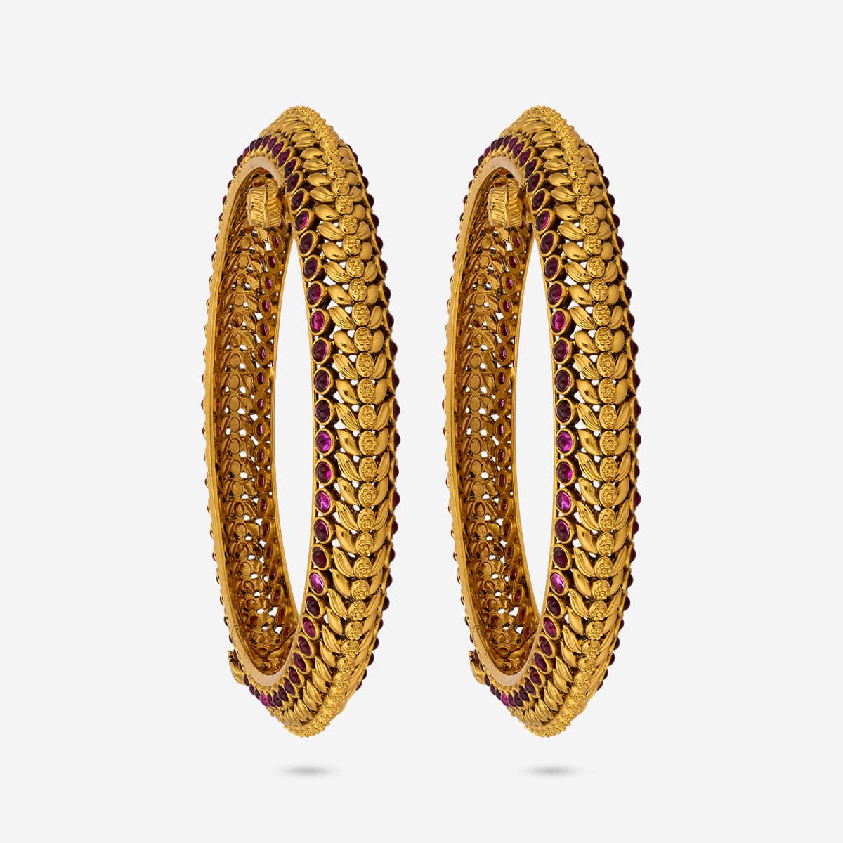 Antique Bangle 188701