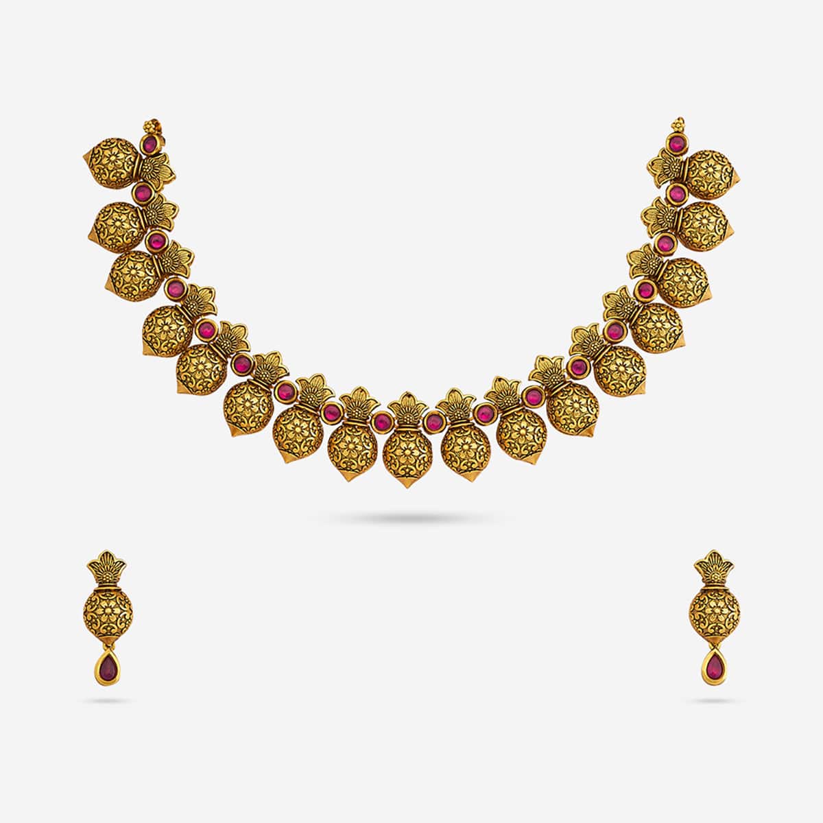 Antique Necklace 184958