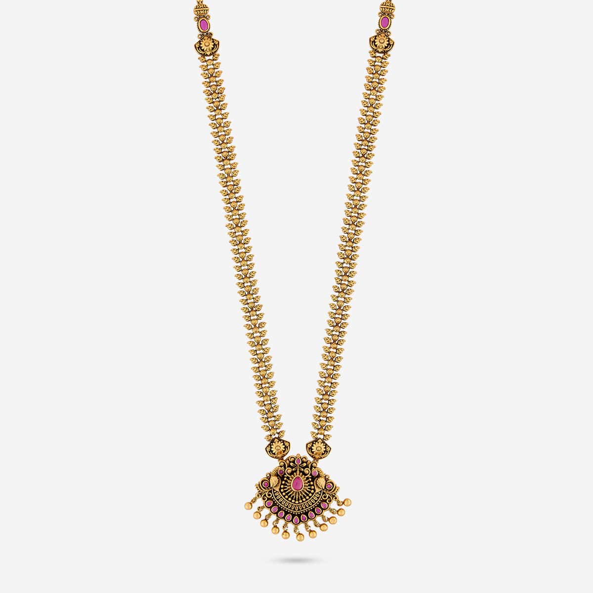 Antique Necklace 191121