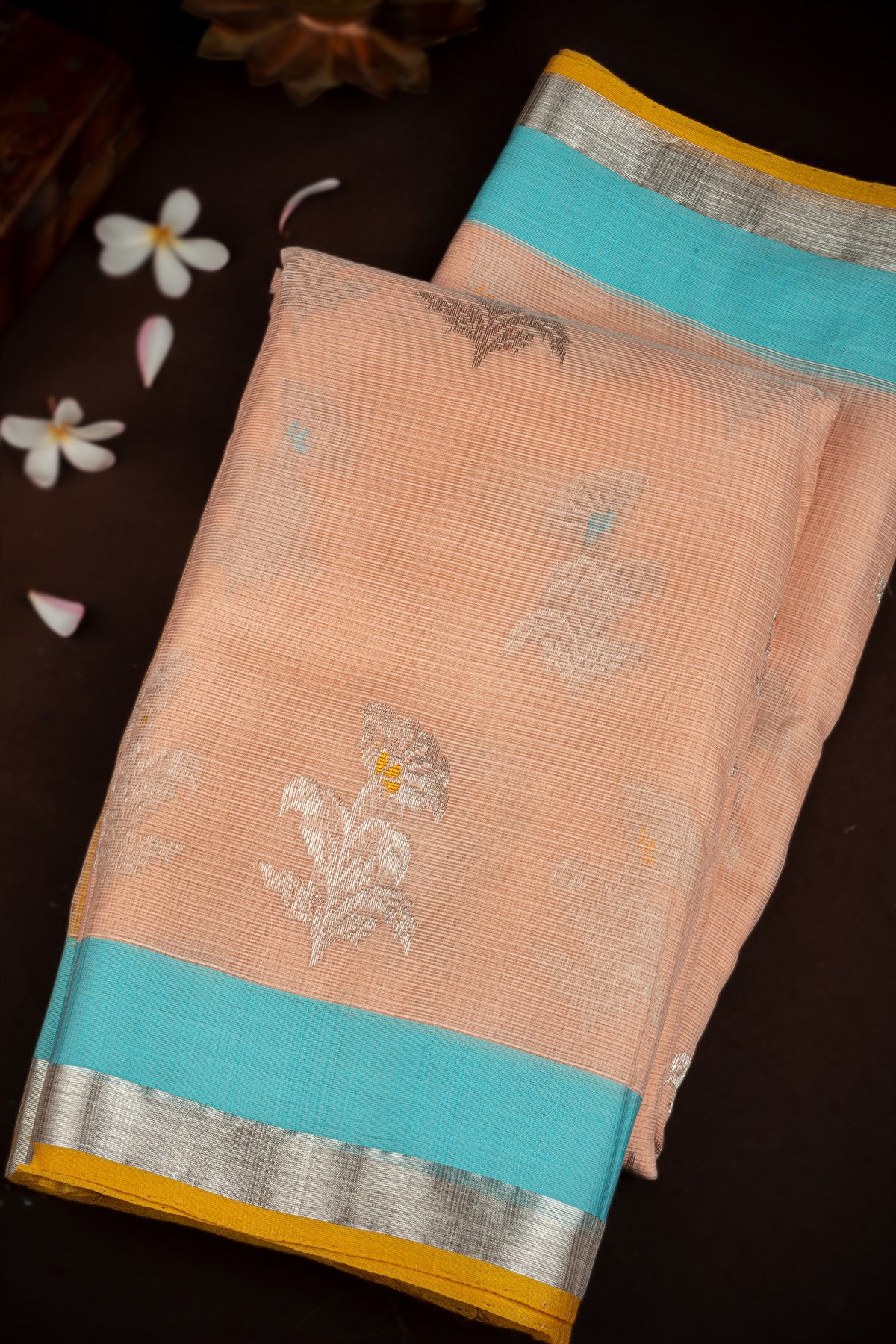 Zari Kota Cotton Floral Motifs Peach Saree