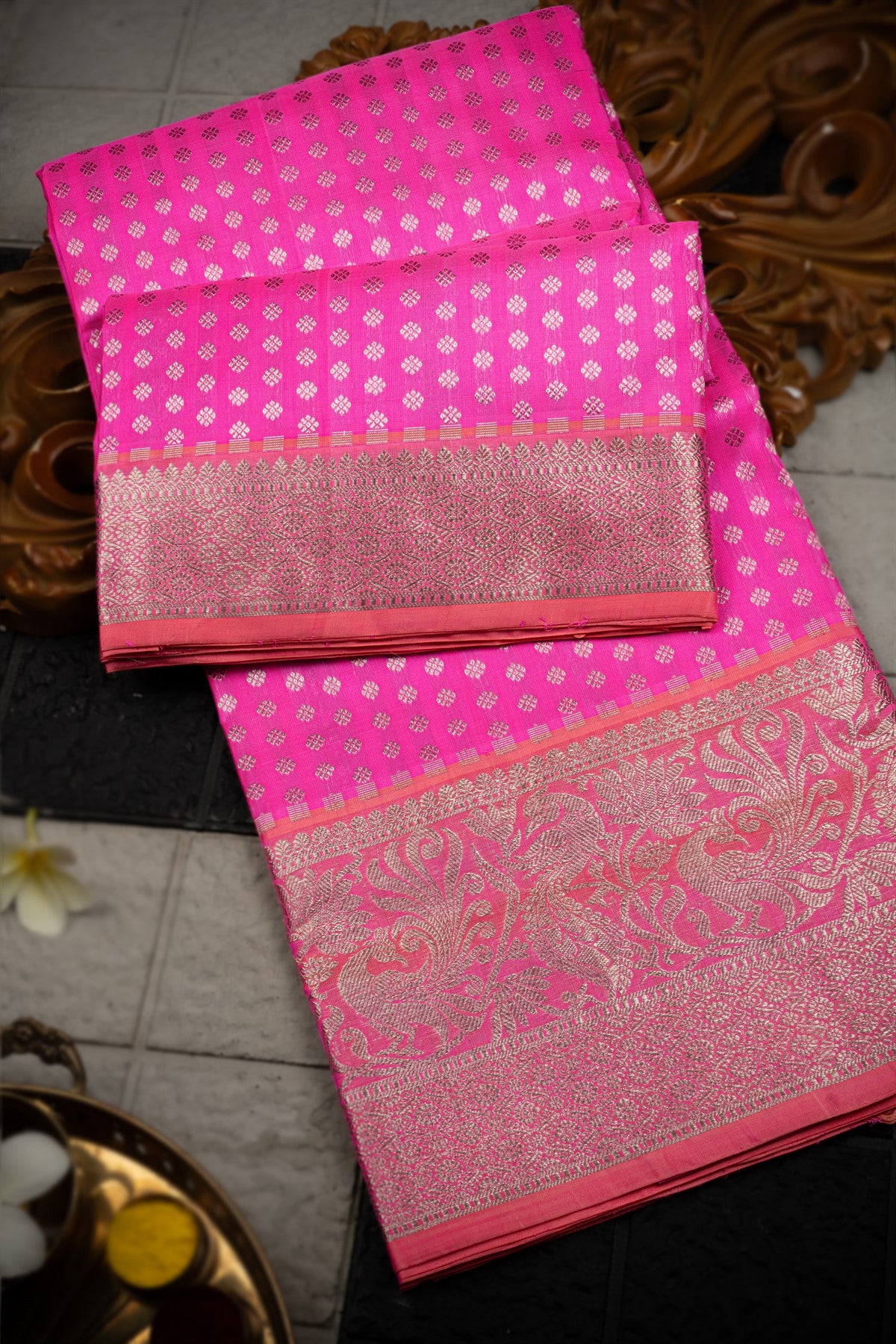 Uppada Silk Buttis Pink Saree